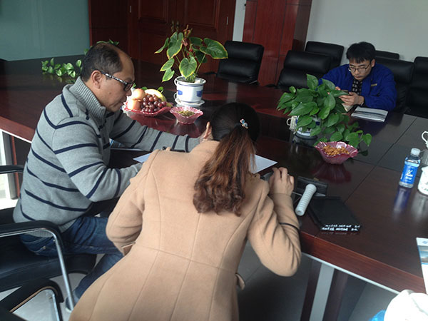 client from Malaysia are discussing with us