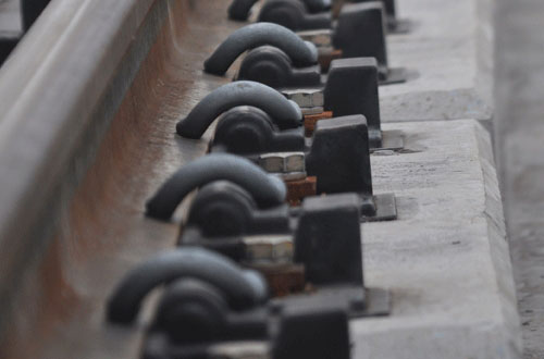 rail fastening system ensures the safety of rail track